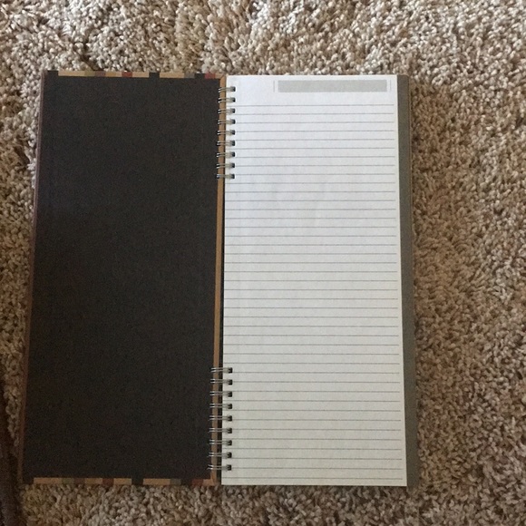 New Target notebooks and pencil set - Picture 3 of 4